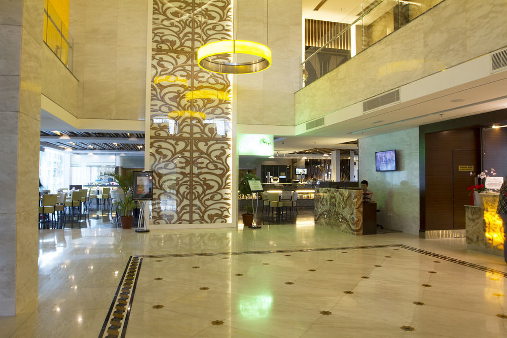 Promenade Hotel Bintulu Exteriör bild