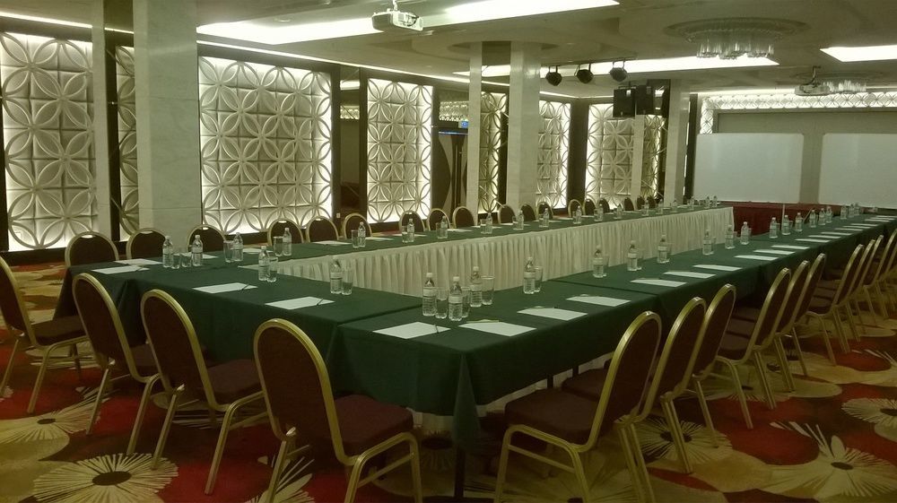 Promenade Hotel Bintulu Exteriör bild